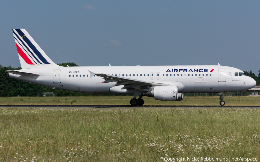 Air France Airbus A320-214 (F-HEPB) | Photo 245908