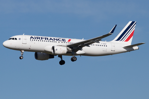 Air France Airbus A320-214 (F-HEPF) at  Amsterdam - Schiphol, Netherlands