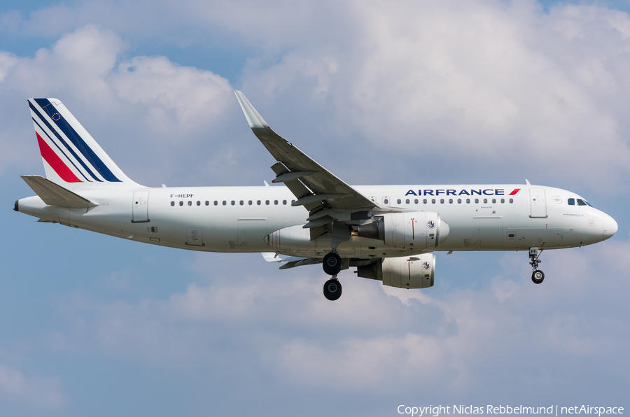 Air France Airbus A320-214 (F-HEPF) | Photo 248884