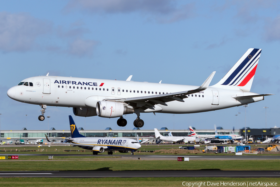 Air France Airbus A320-214 (F-HEPH) | Photo 298758