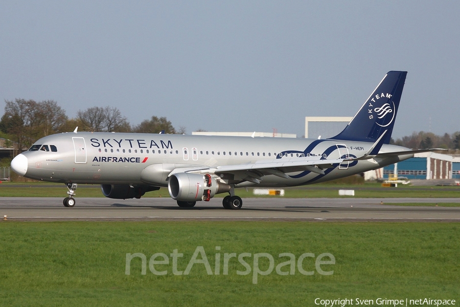 Air France Airbus A320-214 (F-HEPI) | Photo 337617