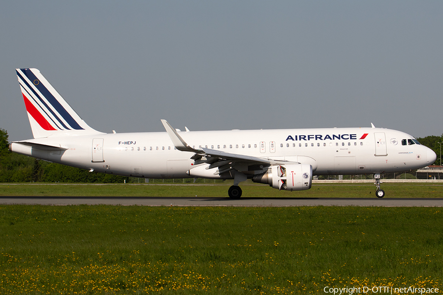 Air France Airbus A320-214 (F-HEPJ) | Photo 242674