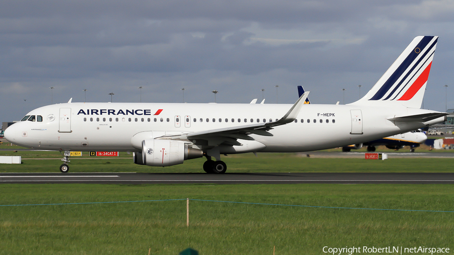 Air France Airbus A320-214 (F-HEPK) | Photo 593076