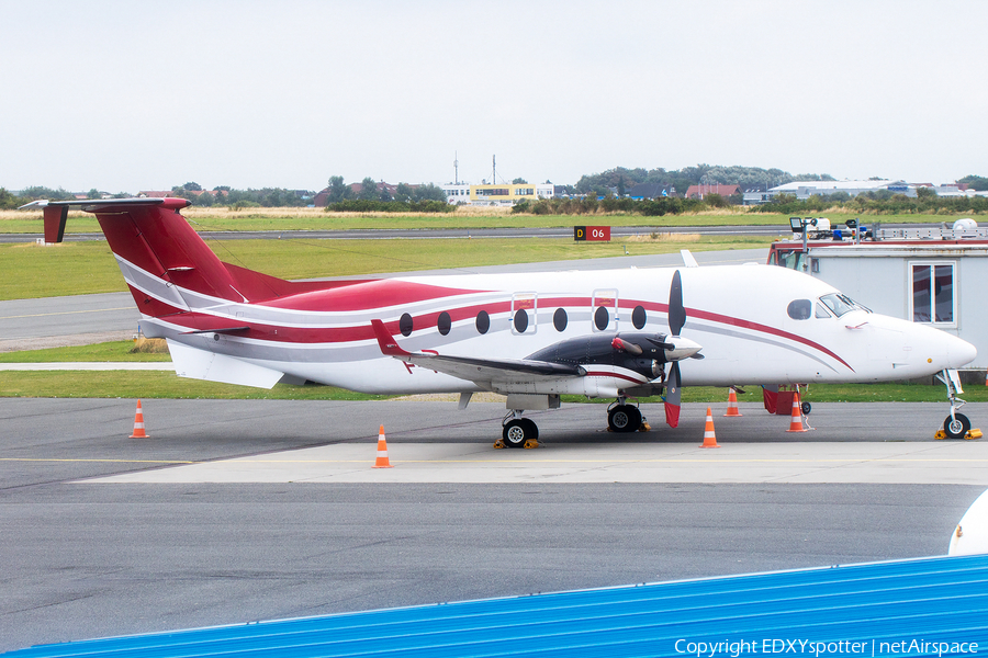 Chalair Aviation Beech 1900D (F-HETS) | Photo 488001