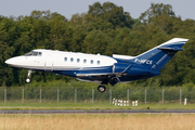 VallJet Raytheon Hawker 900XP (F-HFCS) at  Hamburg - Fuhlsbuettel (Helmut Schmidt), Germany