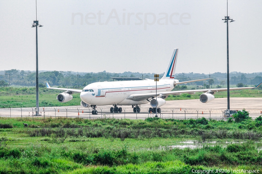 LMO AERO Airbus A340-211 (F-HFDD) | Photo 511512