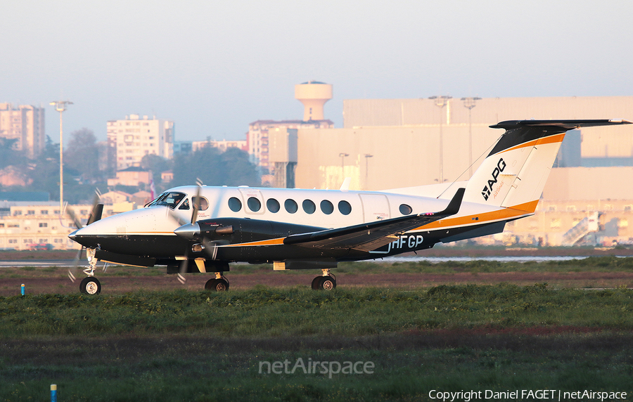 APG Airlines Beech King Air 350 (F-HFGP) | Photo 454392