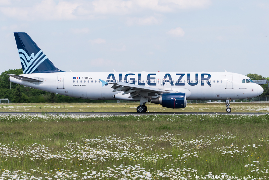 Aigle Azur Airbus A320-214 (F-HFUL) | Photo 325508