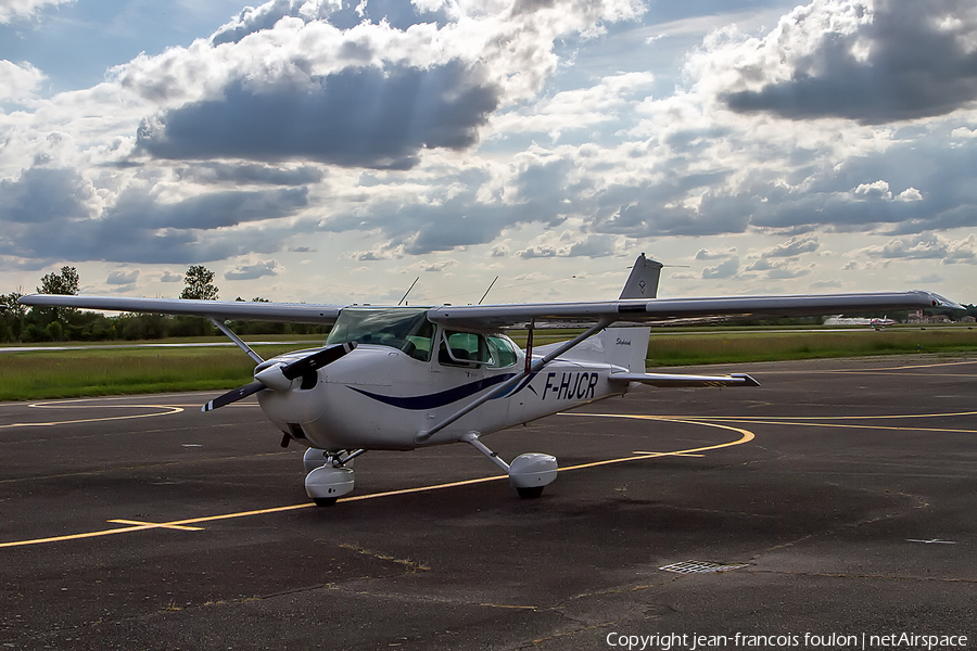 (Private) Cessna F172P Skyhawk (F-HJCR) | Photo 172720