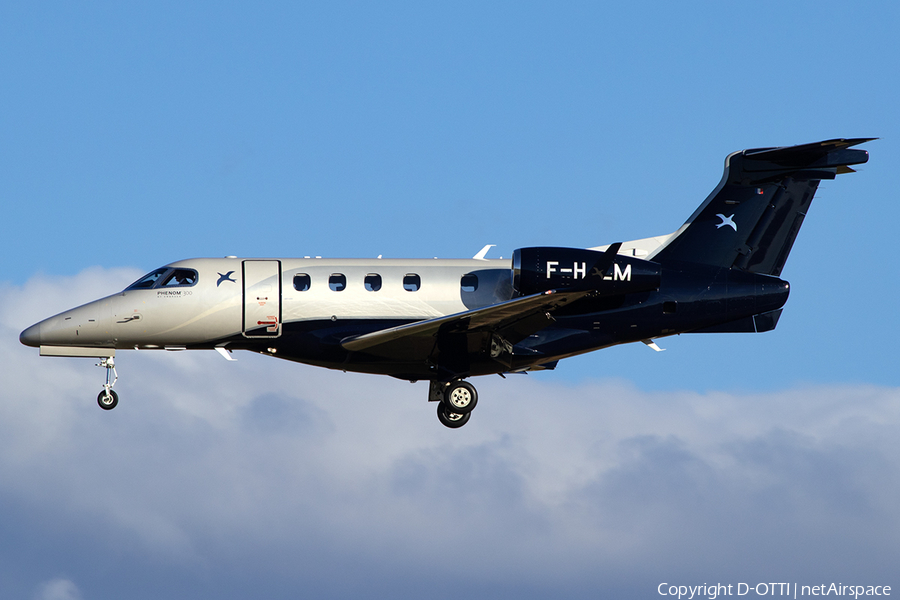 (Private) Embraer EMB-505 Phenom 300 (F-HJLM) | Photo 531191