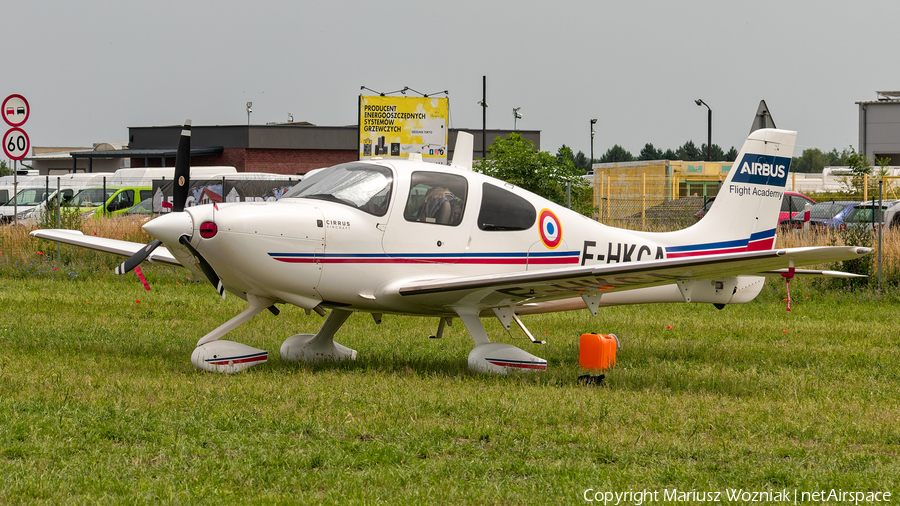 Airbus Flight Academy Europe Cirrus SR22 G3 GTS (F-HKCA) | Photo 637623