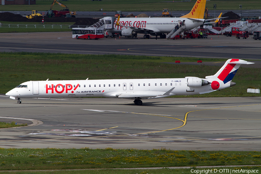 HOP! Bombardier CRJ-1000EL (F-HMLD) | Photo 512877