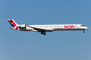 HOP! Bombardier CRJ-1000EL (F-HMLG) at  Toulouse - Blagnac, France