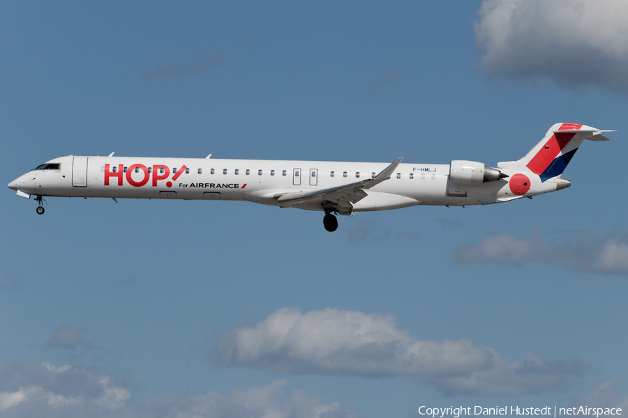 HOP! Bombardier CRJ-1000EL (F-HMLJ) | Photo 414748