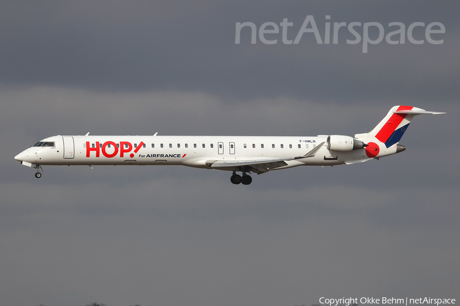 HOP! Bombardier CRJ-1000EL (F-HMLN) | Photo 221059