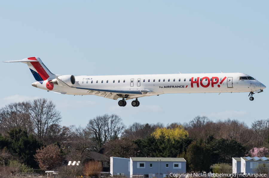 HOP! Bombardier CRJ-1000EL (F-HMLN) | Photo 308256
