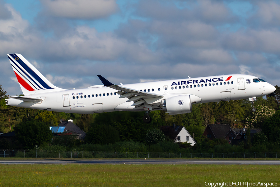 Air France Airbus A220-300 (F-HPNR) | Photo 679119