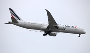 Air France Boeing 787-9 Dreamliner (F-HRBB) at  Detroit - Metropolitan Wayne County, United States