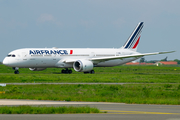 Air France Boeing 787-9 Dreamliner (F-HRBI) at  Paris - Charles de Gaulle (Roissy), France