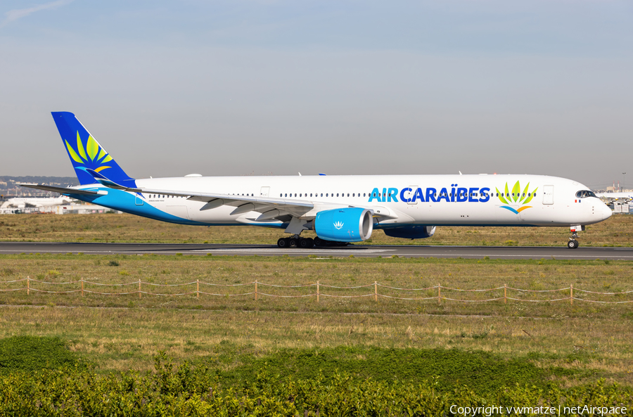 Air Caraibes Airbus A350-1041 (F-HSIS) | Photo 527776