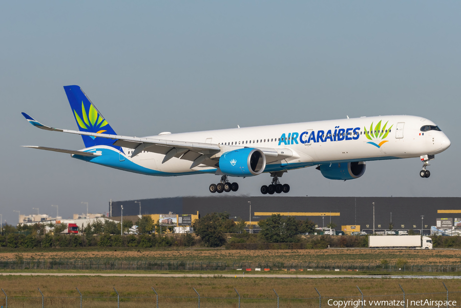 Air Caraibes Airbus A350-1041 (F-HTOO) | Photo 527805