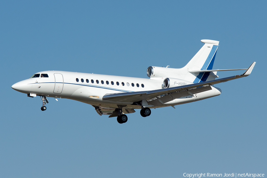 (Private) Dassault Falcon 7X (F-HVBL) | Photo 368220