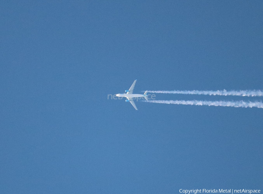 XL Airways France Airbus A330-303 (F-HXLF) | Photo 313333