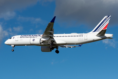 Air France Airbus A220-300 (F-HZUA) at  Barcelona - El Prat, Spain