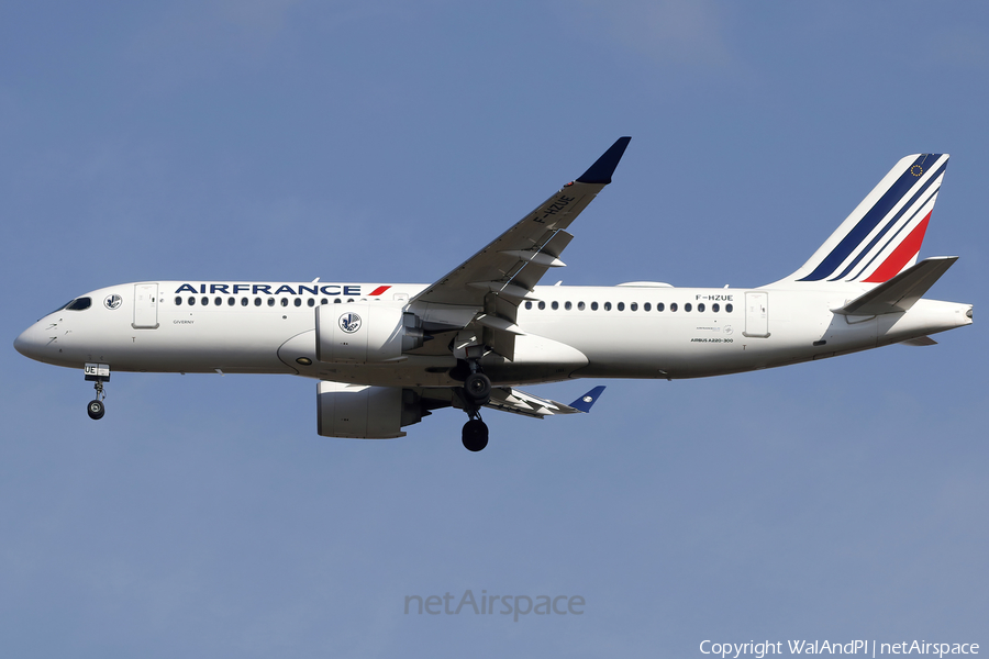 Air France Airbus A220-300 (F-HZUE) | Photo 555138