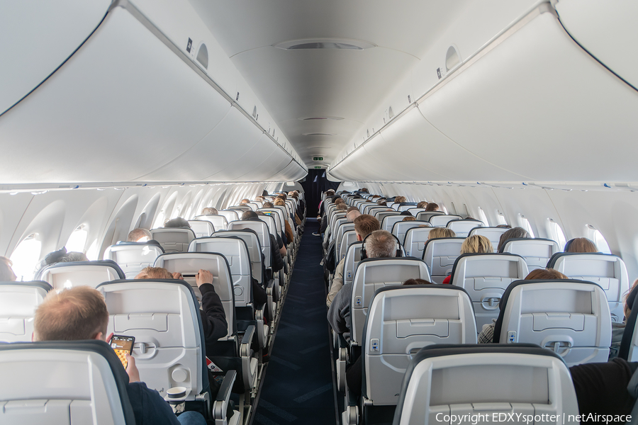 Air France Airbus A220-300 (F-HZUM) | Photo 569031