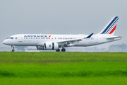 Air France Airbus A220-300 (F-HZUO) at  Paris - Charles de Gaulle (Roissy), France