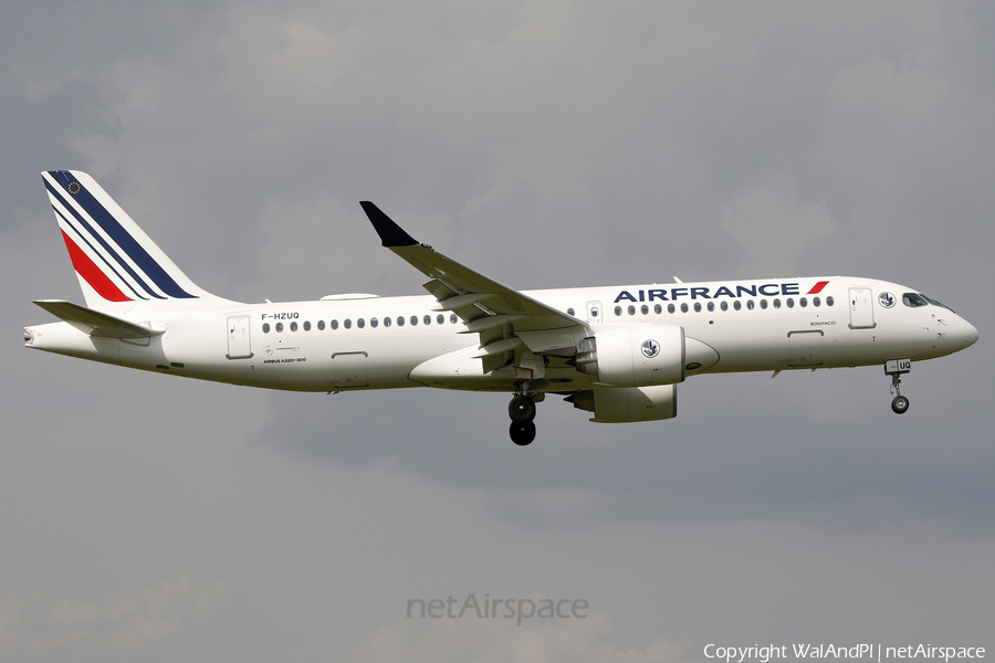 Air France Airbus A220-300 (F-HZUQ) | Photo 573334