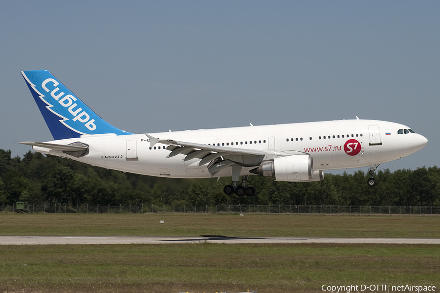 Siberia Airlines Airbus A310-304 (F-OHCZ) | Photo 160099