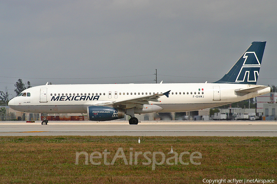 Mexicana Airbus A320-231 (F-OHMJ) | Photo 170216