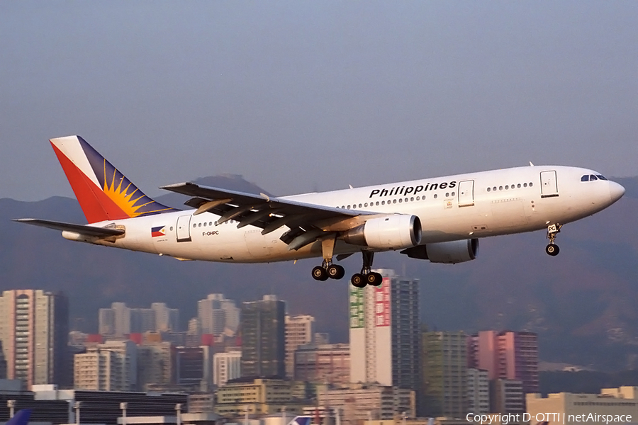 Philippine Airlines Airbus A300B4-203 (F-OHPC) | Photo 168828