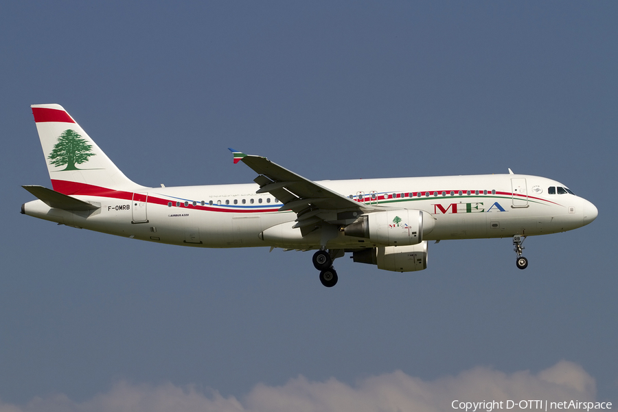 MEA - Middle East Airlines Airbus A320-214 (F-OMRB) | Photo 411329