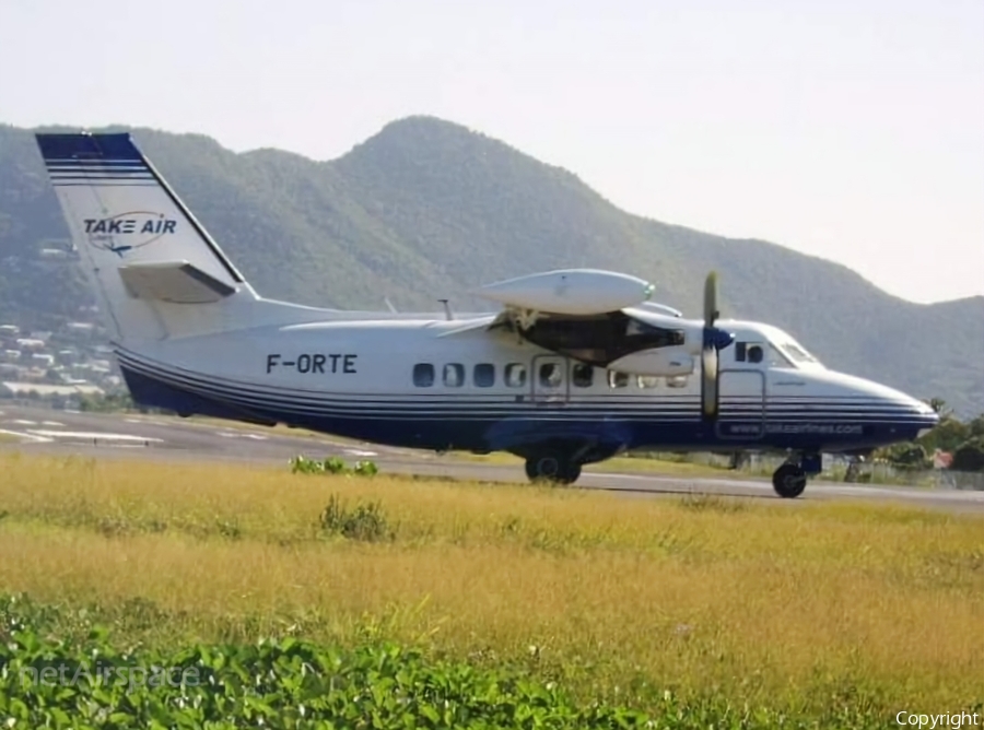 Take Air Lines Let L-410UVP-E20 Turbolet (F-ORTE) | Photo 579961