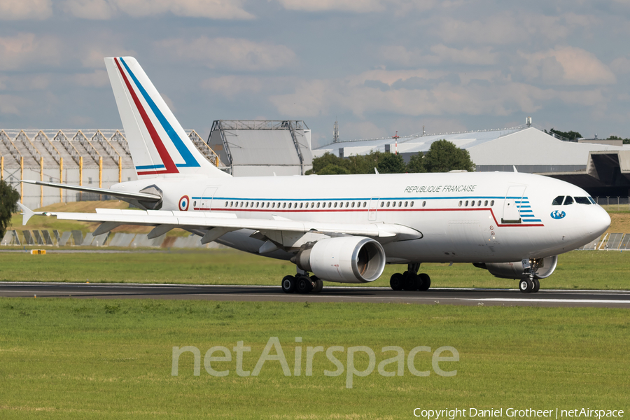 French Air Force (Armée de l’Air) Airbus A310-304 (F-RADB) | Photo 173050