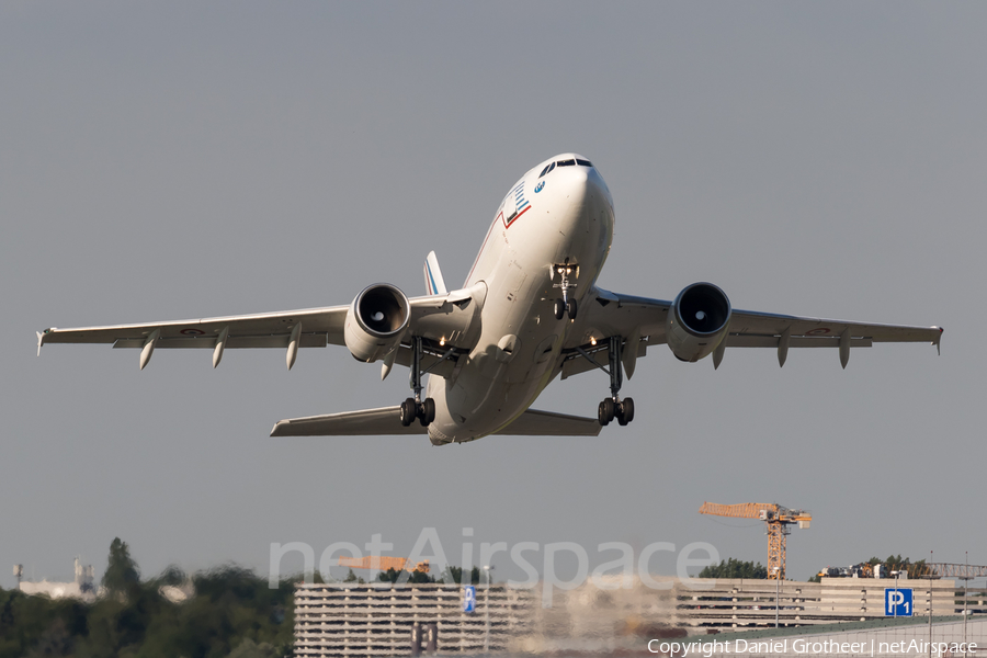 French Air Force (Armée de l’Air) Airbus A310-304 (F-RADB) | Photo 173062