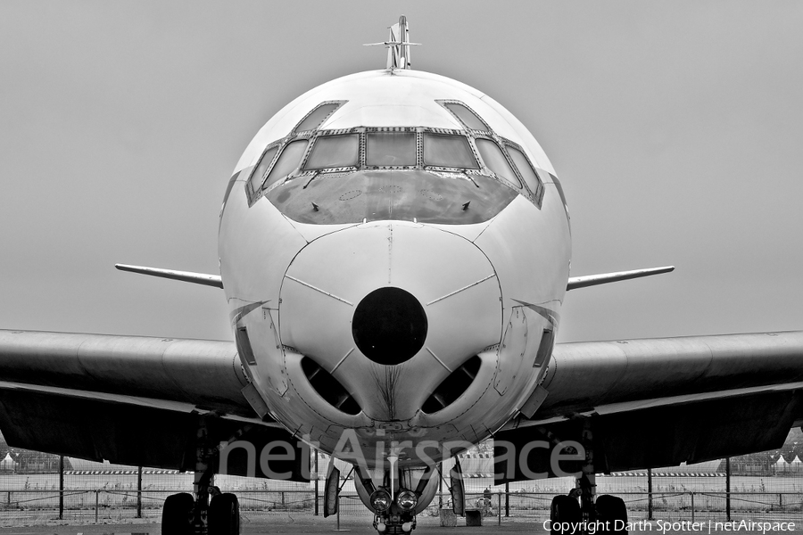 French Air Force (Armée de l’Air) Douglas DC-8-53 (F-RAFE) | Photo 337902