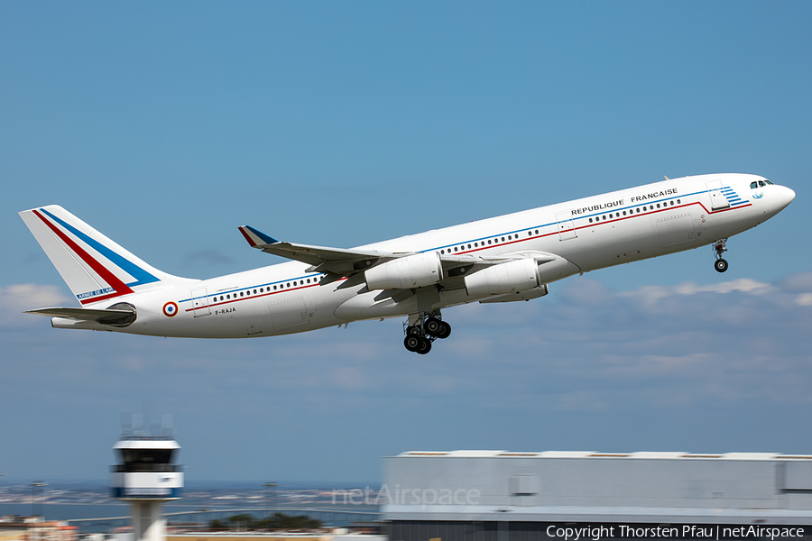 French Air Force (Armée de l’Air) Airbus A340-211 (F-RAJA) | Photo 238122