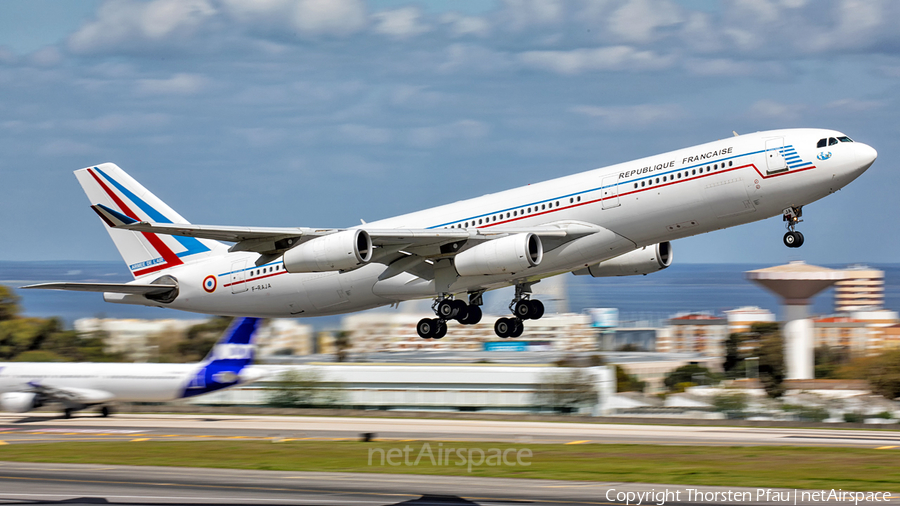 French Air Force (Armée de l’Air) Airbus A340-211 (F-RAJA) | Photo 238125
