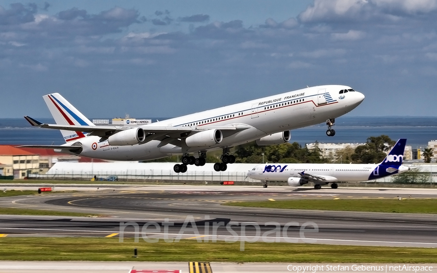 French Air Force (Armée de l’Air) Airbus A340-211 (F-RAJA) | Photo 238211