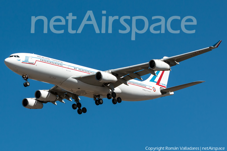 French Air Force (Armée de l’Air) Airbus A340-211 (F-RAJA) | Photo 341907