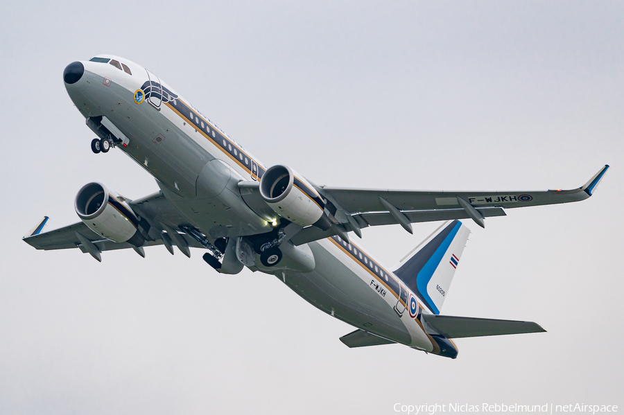 Royal Thai Air Force Airbus A320-214(CJ) Prestige (F-WJKH) | Photo 407679