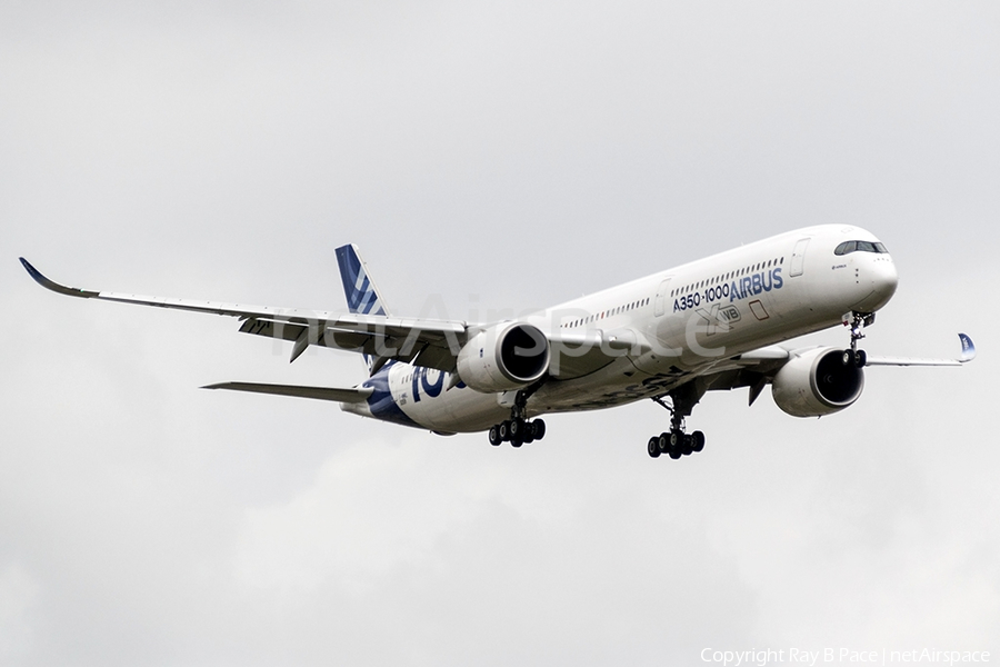 Airbus Industrie Airbus A350-1041 (F-WMIL) | Photo 204372