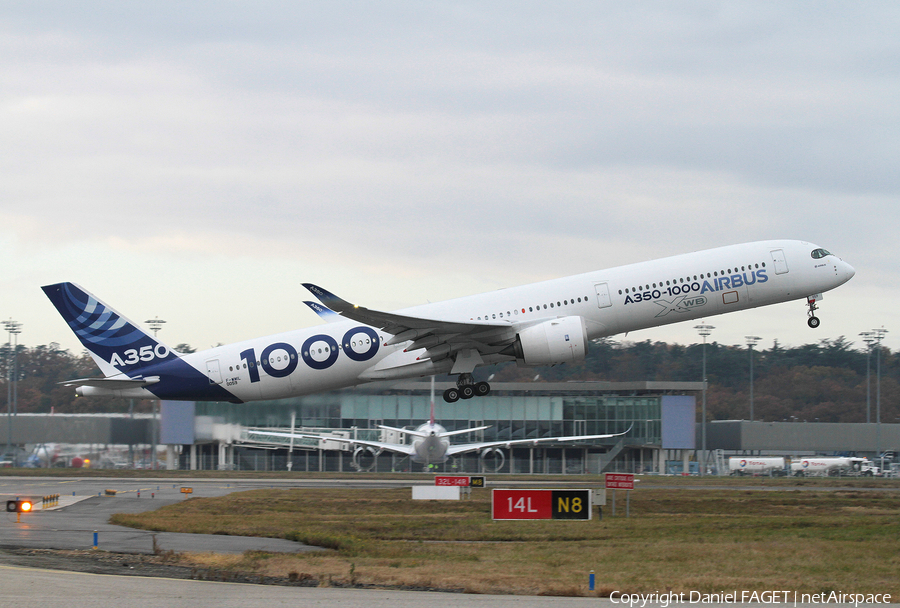 Airbus Industrie Airbus A350-1041 (F-WMIL) | Photo 243751