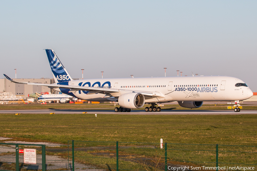 Airbus Industrie Airbus A350-1041 (F-WMIL) | Photo 380049