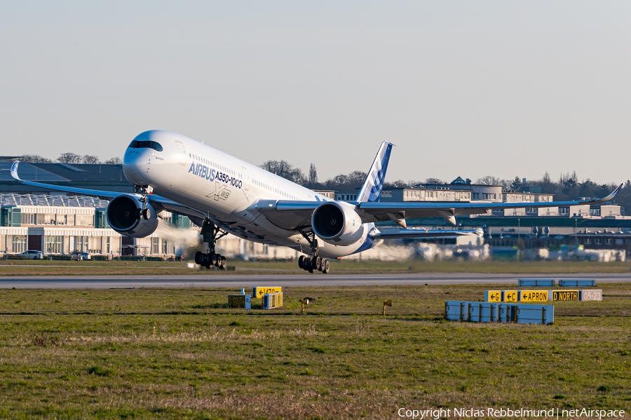 Airbus Industrie Airbus A350-1041 (F-WMIL) | Photo 380072