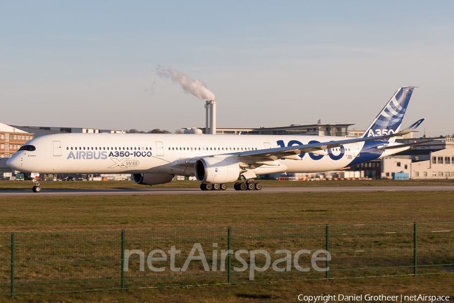 Airbus Industrie Airbus A350-1041 (F-WMIL) | Photo 380136